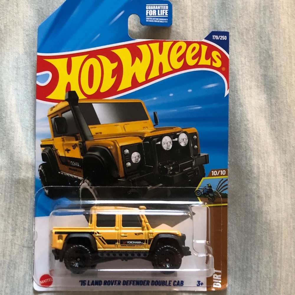 Mattel Hot Wheels Yellow Land Rover Defender Toy